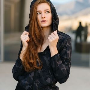 Zyia Forest Camo Zipper Hoodie Jacket